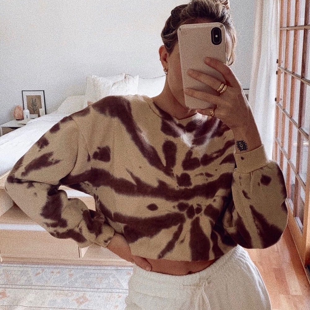 Tie dye brown sweater